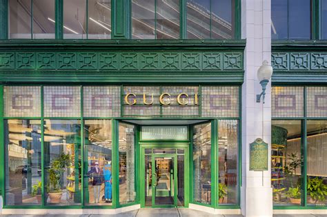 gucci a desenzano|gucci store locations near me.